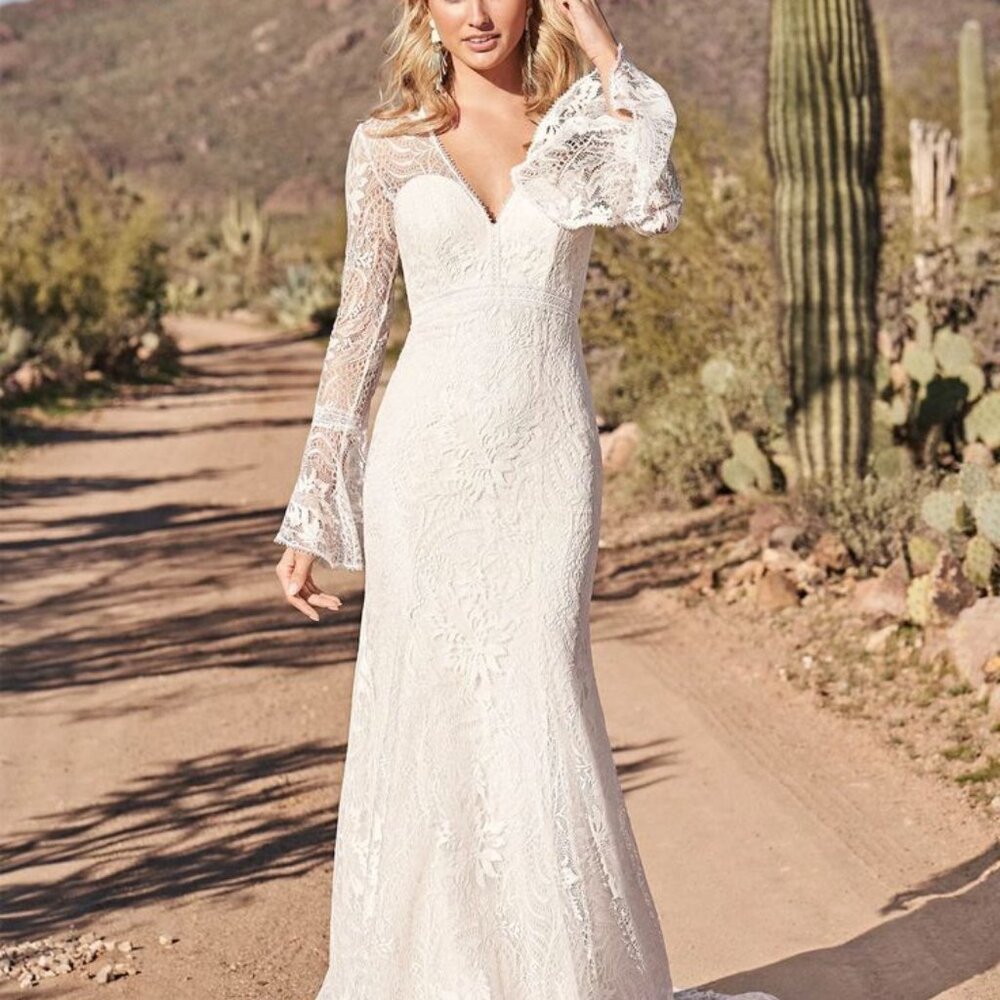 Lillian West 66169 Wedding Gown Size 10